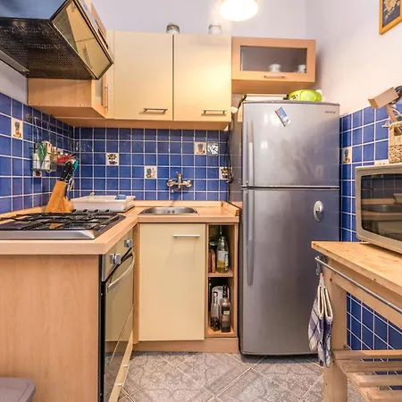 In With Kitchen Apartment *